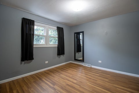 Tiny photo for 500 N Westwood Avenue, Lombard, IL 60148 (MLS # 12762072)