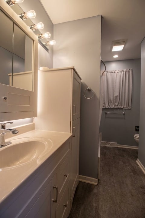 Tiny photo for 500 N Westwood Avenue, Lombard, IL 60148 (MLS # 12762072)