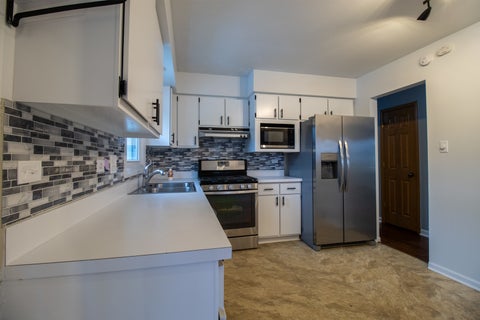 Tiny photo for 500 N Westwood Avenue, Lombard, IL 60148 (MLS # 12762072)