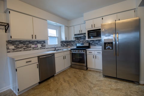 Tiny photo for 500 N Westwood Avenue, Lombard, IL 60148 (MLS # 12762072)