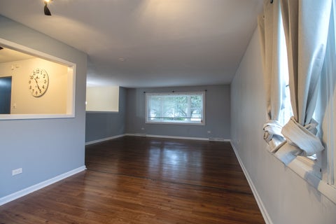 Tiny photo for 500 N Westwood Avenue, Lombard, IL 60148 (MLS # 12762072)