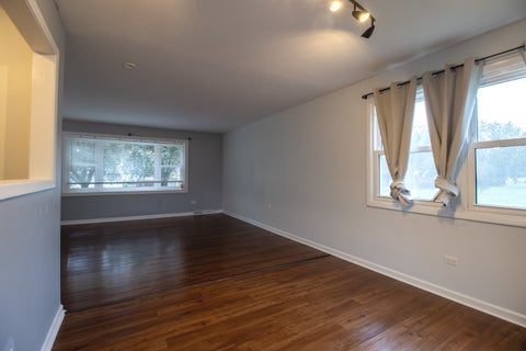 Tiny photo for 500 N Westwood Avenue, Lombard, IL 60148 (MLS # 12762072)