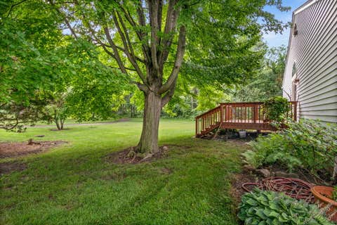 Tiny photo for 1412 Charleston Court, Geneva, IL 60134 (MLS # 12726324)