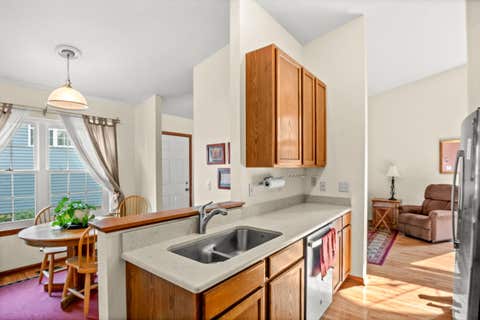 Tiny photo for 1412 Charleston Court, Geneva, IL 60134 (MLS # 12726324)