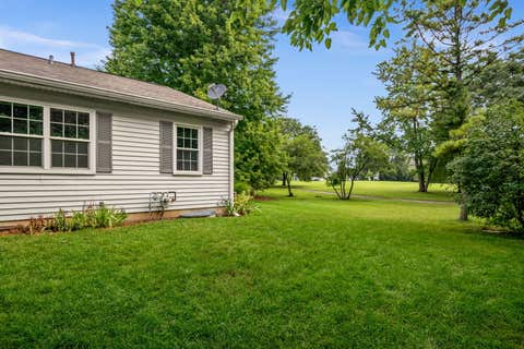 Tiny photo for 1412 Charleston Court, Geneva, IL 60134 (MLS # 12726324)