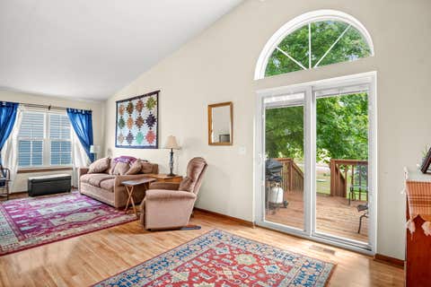 Tiny photo for 1412 Charleston Court, Geneva, IL 60134 (MLS # 12726324)