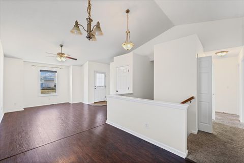 Tiny photo for 1304 Ogelthorpe Avenue, Urbana, IL 61802 (MLS # 12578566)