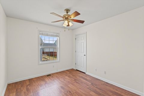 Tiny photo for 1304 Ogelthorpe Avenue, Urbana, IL 61802 (MLS # 12578566)