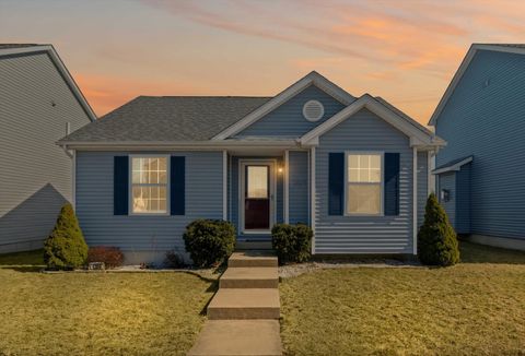 Tiny photo for 1304 Ogelthorpe Avenue, Urbana, IL 61802 (MLS # 12578566)