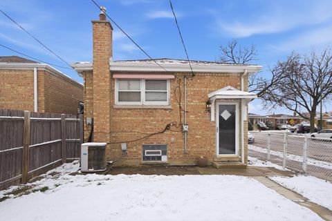 Tiny photo for 3701 W 80th Street, Chicago, IL 60652 (MLS # 12609720)