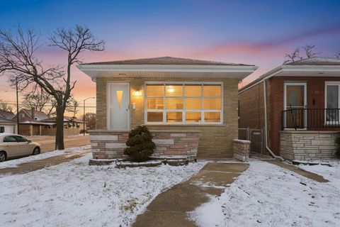 Photo of 3701 W 80th Street, Chicago, IL 60652 (MLS # 12609720)