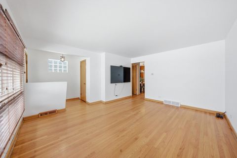 Tiny photo for 3701 W 80th Street, Chicago, IL 60652 (MLS # 12609720)
