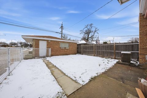Tiny photo for 3701 W 80th Street, Chicago, IL 60652 (MLS # 12609720)