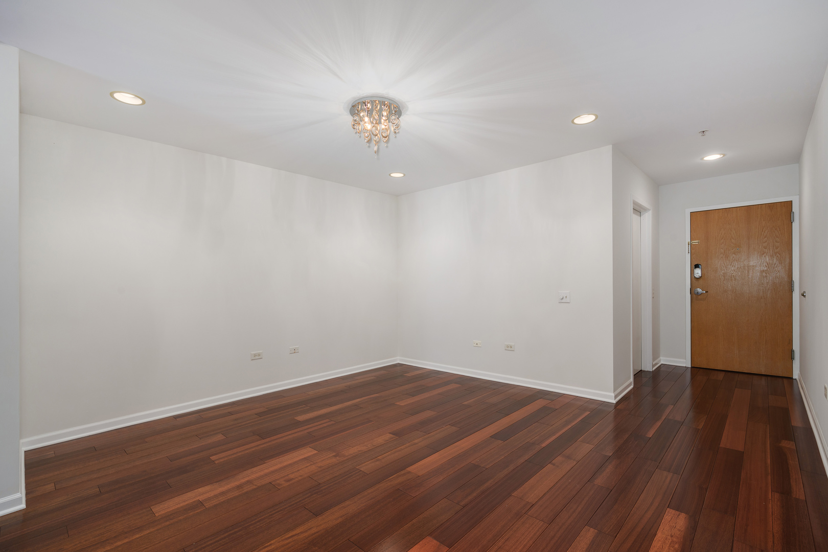 1925 Lake Avenue 212