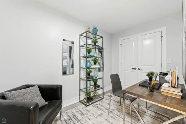 Chicago, Illinois 60618, United States, 3 Bedrooms Bedrooms, ,1 BathroomBathrooms,Residential,Active,207359