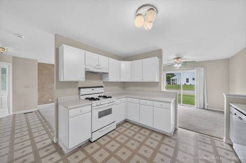 Tiny photo for 1320 Jenna Drive #A, South Elgin, IL 60177 (MLS # 12688437)