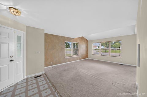 Tiny photo for 1320 Jenna Drive #A, South Elgin, IL 60177 (MLS # 12688437)