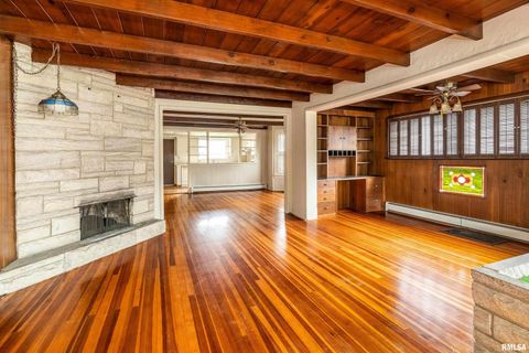 Tiny photo for 2120 LOGAN Street, Murphysboro, IL 62966 (MLS # EB459852)