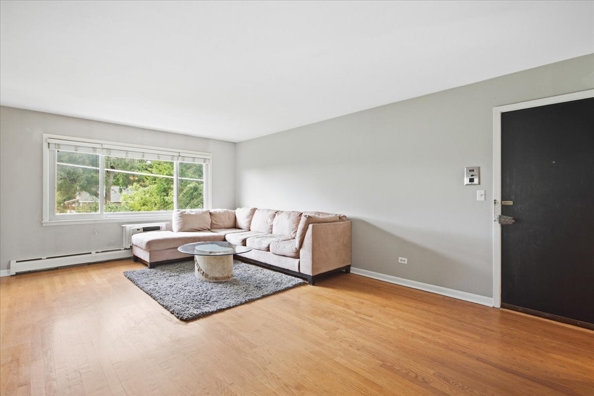 954 Shermer Road 15