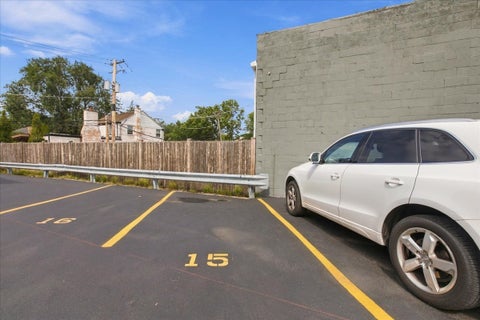 Tiny photo for 954 Shermer Road #15, Glenview, IL 60025 (MLS # 12760568)