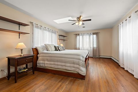 Tiny photo for 9617 Brandt Avenue, Oak Lawn, IL 60453 (MLS # 12545706)