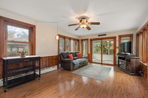 Tiny photo for 9617 Brandt Avenue, Oak Lawn, IL 60453 (MLS # 12545706)