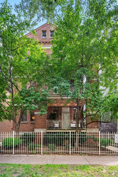 1225 W Carmen Avenue 1N Chicago IL 60640