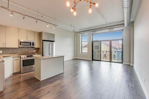 Tiny photo for 1301 W Madison Street #315, Chicago, IL 60607 (MLS # 12494128)
