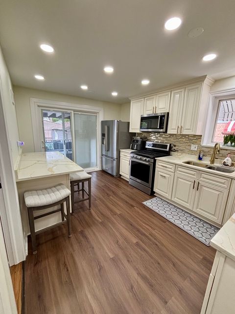 Tiny photo for 4100 W 81st Street, Chicago, IL 60652 (MLS # 12639874)