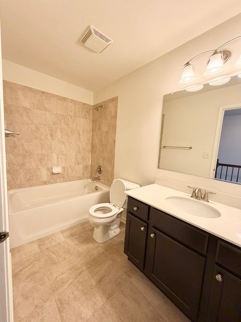 Tiny photo for 38 Neri Drive, Schaumburg, IL 60194 (MLS # 12658328)