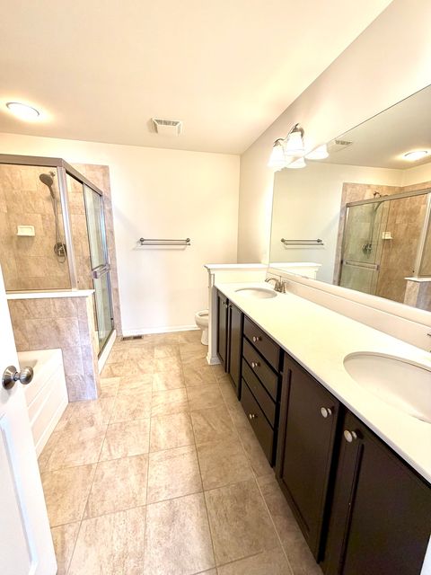 Tiny photo for 38 Neri Drive, Schaumburg, IL 60194 (MLS # 12658328)