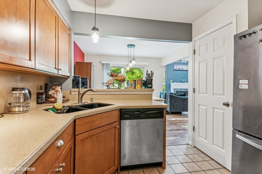 1063 Ridgefield Circle