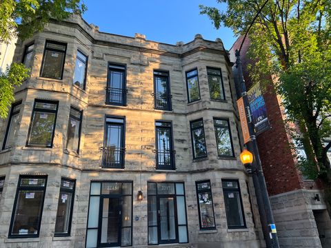 2217 W Chicago Avenue 2F Chicago IL 60622
