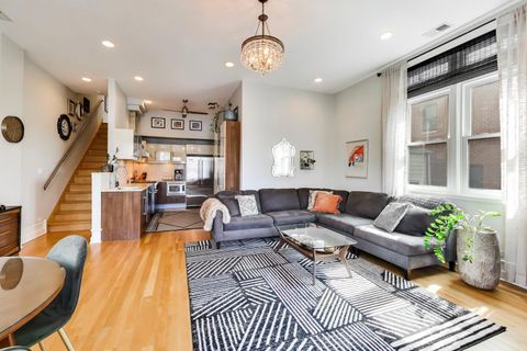 Tiny photo for 4842 N Damen Avenue #3, Chicago, IL 60625 (MLS # 12600832)