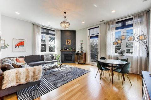 Tiny photo for 4842 N Damen Avenue #3, Chicago, IL 60625 (MLS # 12600832)