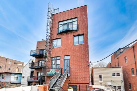 Tiny photo for 4842 N Damen Avenue #3, Chicago, IL 60625 (MLS # 12600832)