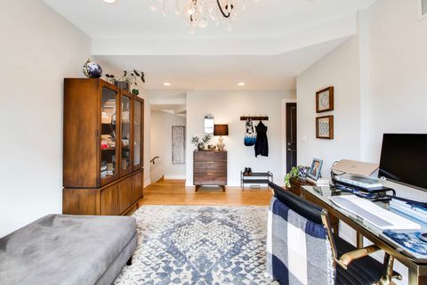 Tiny photo for 4842 N Damen Avenue #3, Chicago, IL 60625 (MLS # 12600832)