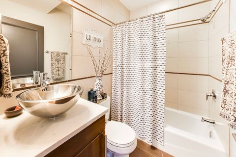 Tiny photo for 4842 N Damen Avenue #3, Chicago, IL 60625 (MLS # 12600832)