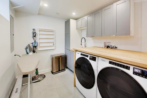 Tiny photo for 427 Green Bay Road, Highland Park, IL 60035 (MLS # 12658483)