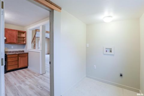 Tiny photo for 506 W POPLAR Street, West Frankfort, IL 62896 (MLS # QC4269621)