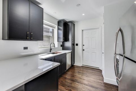 Tiny photo for 4947 N WOLCOTT Avenue #1B, Chicago, IL 60640 (MLS # 12520358)