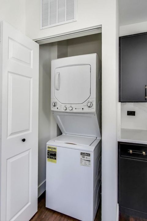 Tiny photo for 4947 N WOLCOTT Avenue #1B, Chicago, IL 60640 (MLS # 12520358)