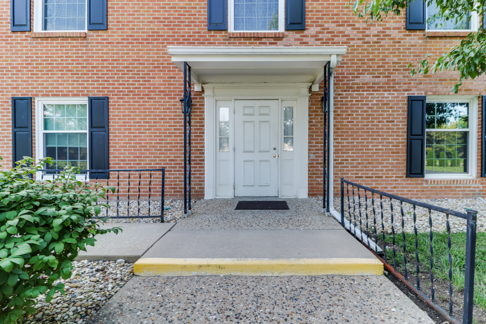 602 S Mercer Avenue 111