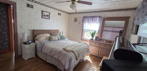 Tiny photo for 10151 Meadow Lane, Des Plaines, IL 60016 (MLS # 12485960)