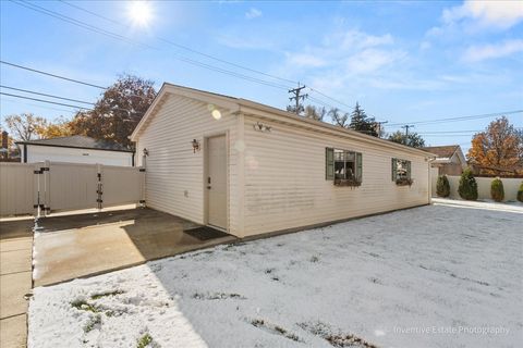 Tiny photo for 10323 Canterbury Street #2, Westchester, IL 60154 (MLS # 12514374)