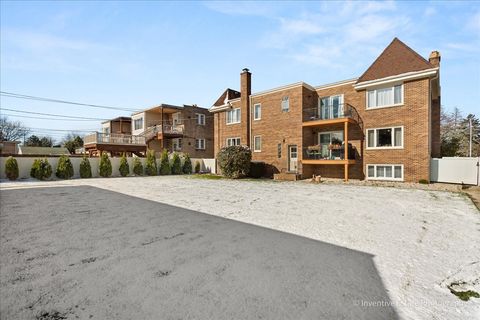 Tiny photo for 10323 Canterbury Street #2, Westchester, IL 60154 (MLS # 12514374)