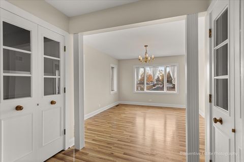 Tiny photo for 10323 Canterbury Street #2, Westchester, IL 60154 (MLS # 12514374)