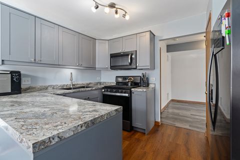 Tiny photo for 13910 Cambridge Circle, Plainfield, IL 60544 (MLS # 12501121)