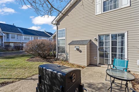 Tiny photo for 13910 Cambridge Circle, Plainfield, IL 60544 (MLS # 12501121)