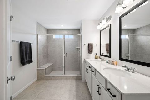 Tiny photo for 137 Yorktown Court, Libertyville, IL 60048 (MLS # 12623993)